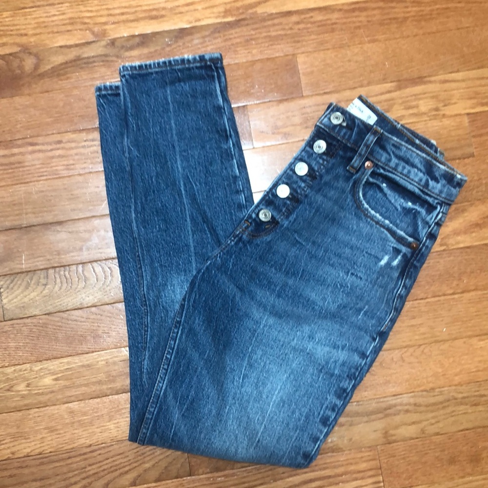 Hi- rise skinny jeans, Abercrombie and Fitch.